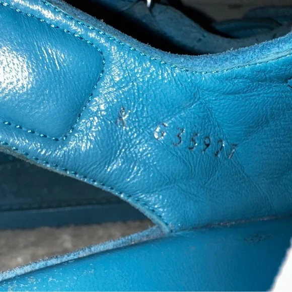 Chanel C2021 Blue Suede Dad Sandals Size 36 - Picture 14 of 16